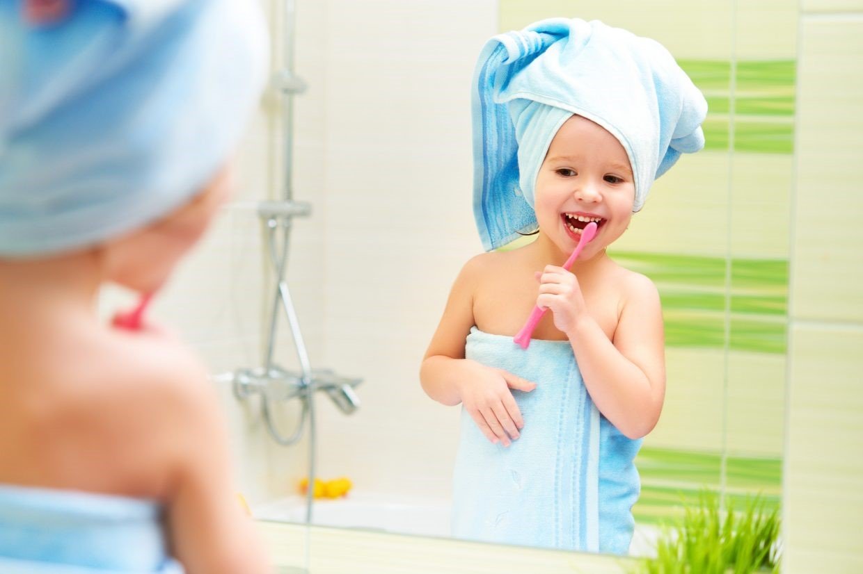 chăm sóc răng miệng cho trẻ